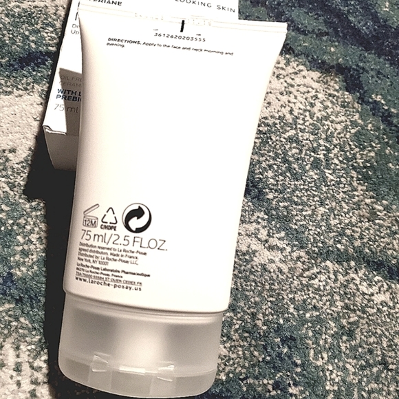 NEW LA-ROCHE POSAY DOUBLE REPAIR MOISTURIZER - Picture 2 of 2